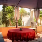 Villa Rhéa