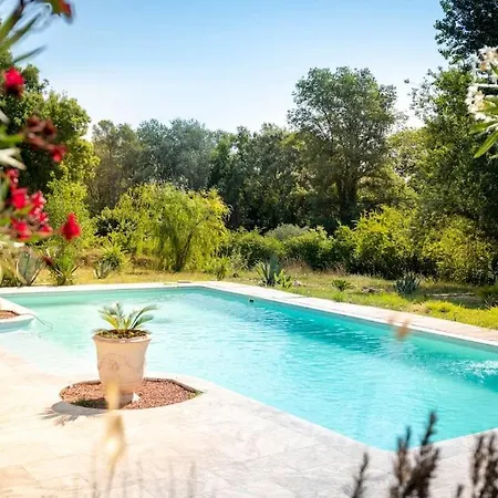 Rhéa * Roquebrune-sur-Argens